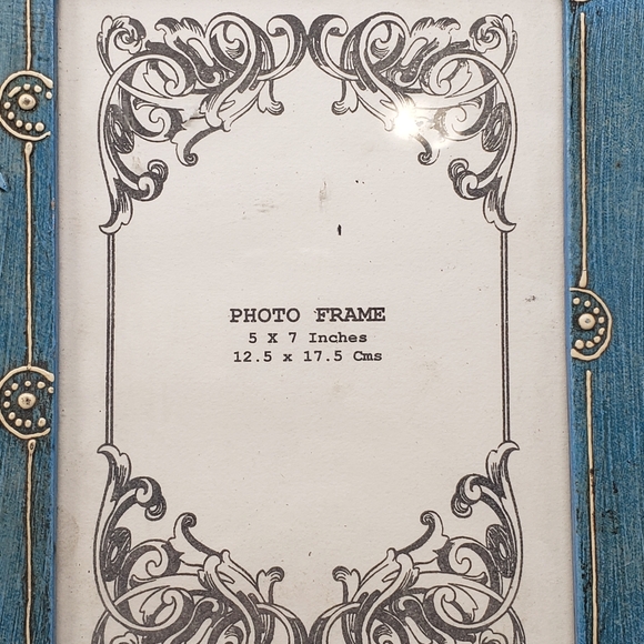 Decorative Table-Top Picture Frame (5"X7") - Picture 2 of 9